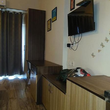 Chaudhary Homes نويدا الكبرى المظهر الخارجي الصورة